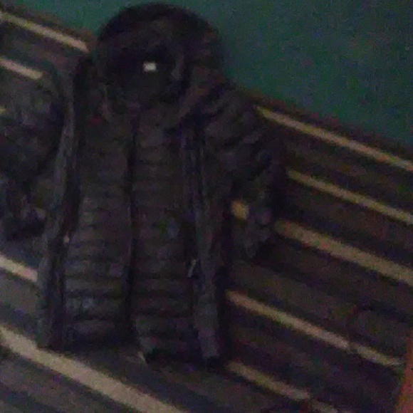 A black jacket - Picture 1 of 1